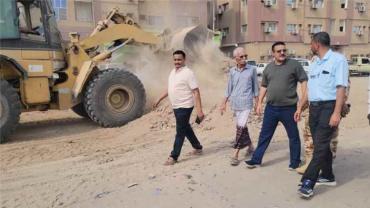 بدء تنفيذ مشروع تطوير المساحة الترابية بمدينة إنماء الجديدة على مساحة 8300 متر مربع