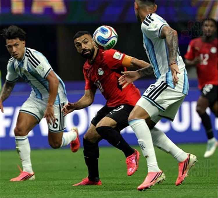 لماذا خسرت مصر أمام الأرجنتين؟ قراءة في الدقائق الأخيرة