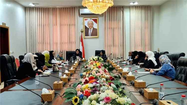 لقاء بعدن يقر تعزيز آليات التنسيق وتكامل الأدوار المؤسسية في قضايا المرأة