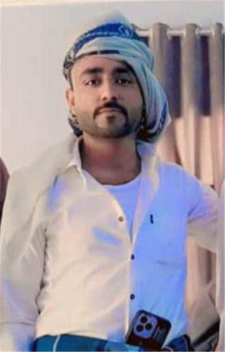 الشيخ محمد هدران يعزي في وفاة الشاب محمد عمر الفقيه