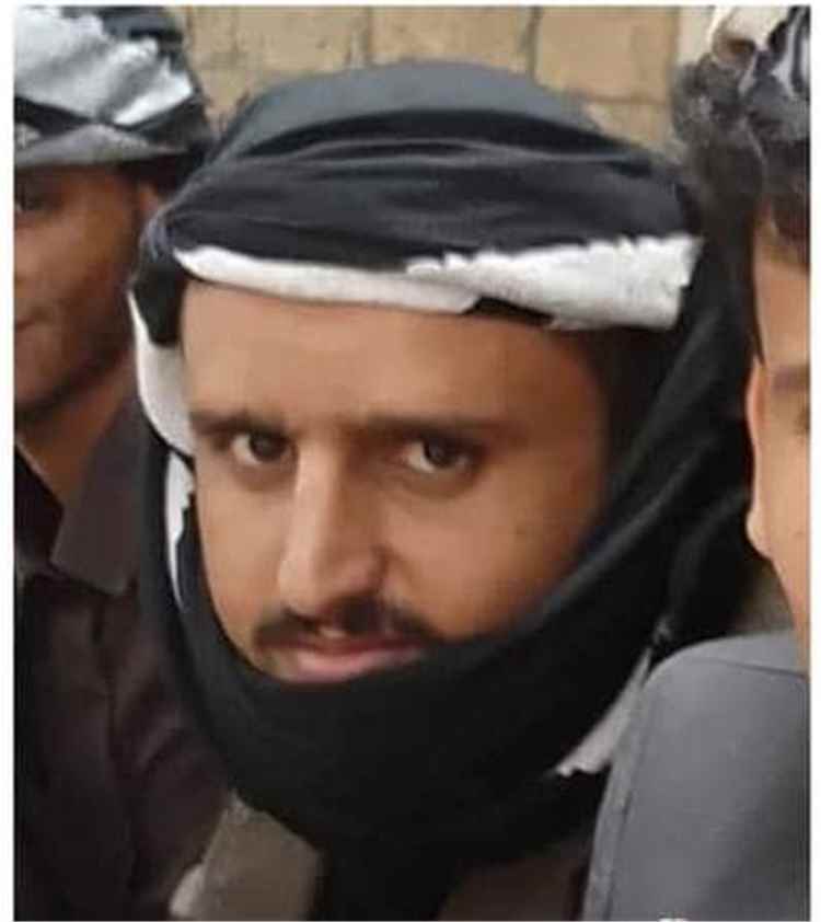 مدير عام مديرية مكيراس الشيخ محمد حسين البجيري  يعزي محافظ البيضاء