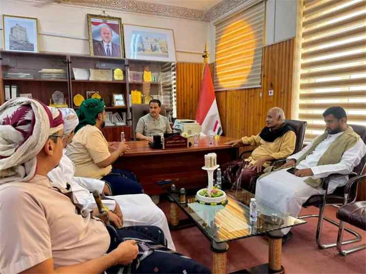قيادة "مجلس المستقبل الجنوبي" بحضرموت تبحث مع وكيل الوادي والصحراء سبل تعزيز الشراكة الوطنية