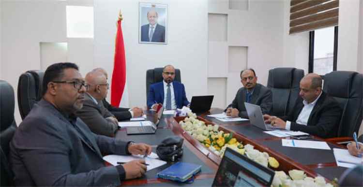 مجلس إدارة 