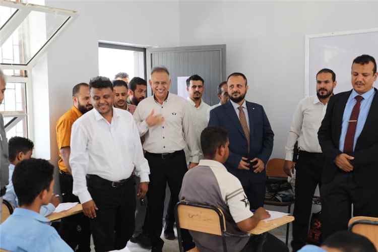 تدشين الاختبارات النظرية في المعاهد التقنية والمهنية بالعاصمة المؤقتة عدن