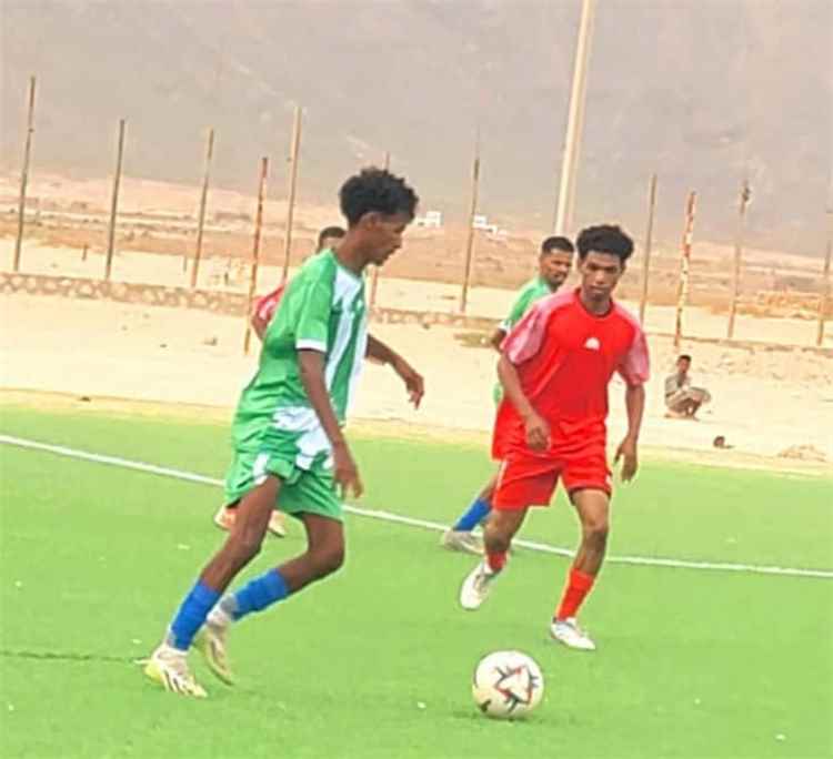 التعادل الايجابي يسود لقاء وحدة الشرق والتضامن في افتتاح المجموعة الثانية لدوري الثالثة بسقطرى