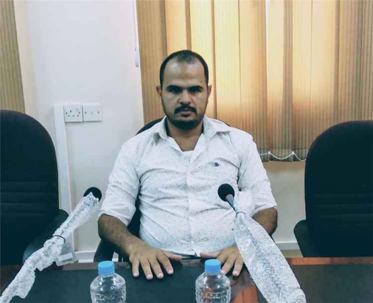 باحث من جامعة عدن ينشر دراسة علمية حول العقوبات الذكية ودورها في إدارة النزاع اليمني