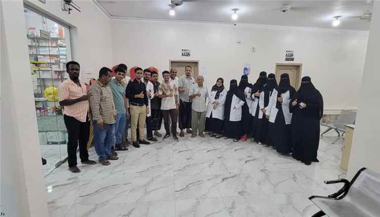 بمناسبة موسم نجم البلدة .. مركز الريدة الطبي ينفذ المخيم الطبي المجاني لرعاية مرضى السكري والضغط بمديرية الريدة وقصيعر