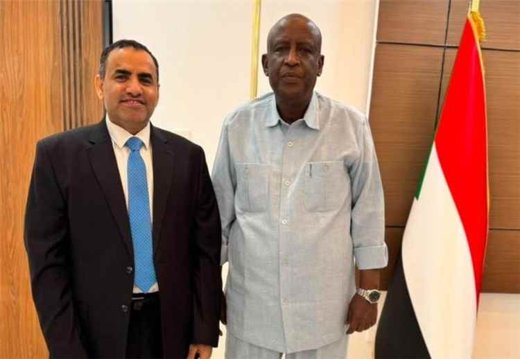 القائم بأعمال سفارة بلادنا بالسودان يلتقي مع مدير مكتب الخارجية السودانية