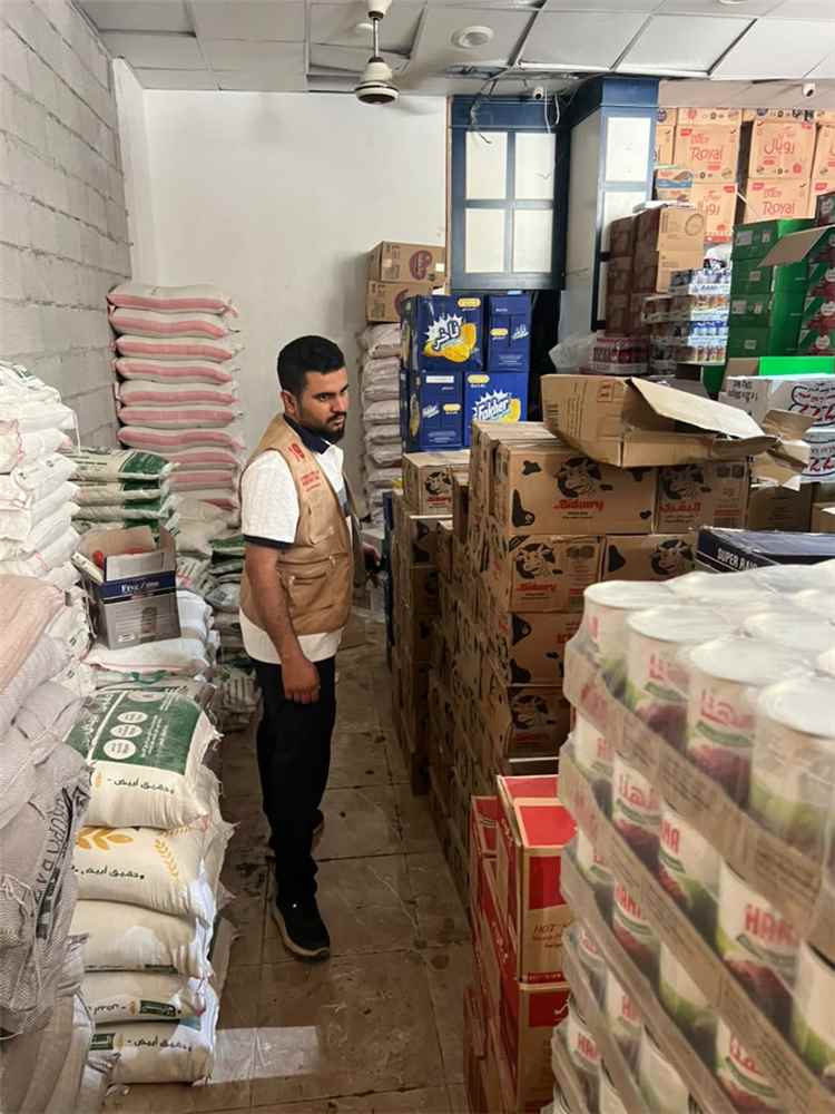صناعة المنصورة يضبط مخالفة تموينية بشارع الخمسين ويكثف رقابة الأسعار والصلاحية بالسوبرماركات