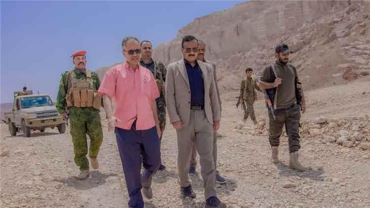 محافظ شبوة يشيد بالدعم الكويتي لمشروع مائي استراتيجي جديد بمدينة عتق، ب1.4 مليون دولار