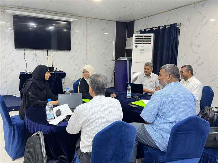 الإدارة العامة للتنوع الحيوي تعقد اجتماعًا خاصًا للمحافظة على أسماك القرش وتقر عددًا من التوصيات