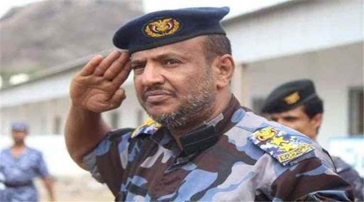 العميد لبيب العبد يهنئ الدكتور قاسم الهارش بمناسبة تعيينه مديراً عاماً لشرطة محافظة أبين