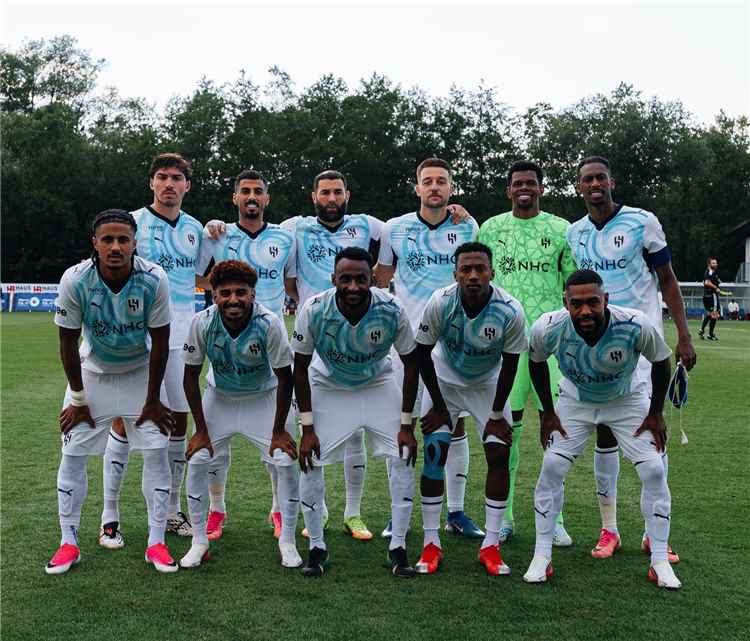 بثنائية مالكوم.. الهلال السعودي يكسب بطل أفريقيا ودياً