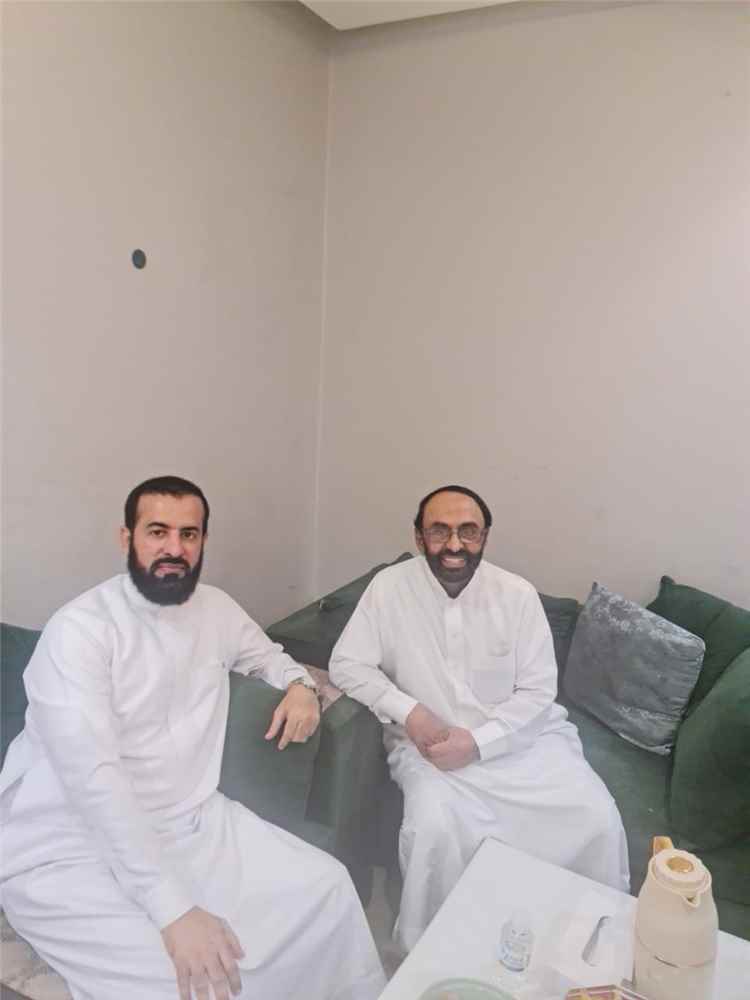 اللواء الدكتور ناصر الفضلي يهنئ اللواء الدكتور مختار الرباش بتعيينه قائداً لمحور أبين وترقيته إلى رتبة لواء