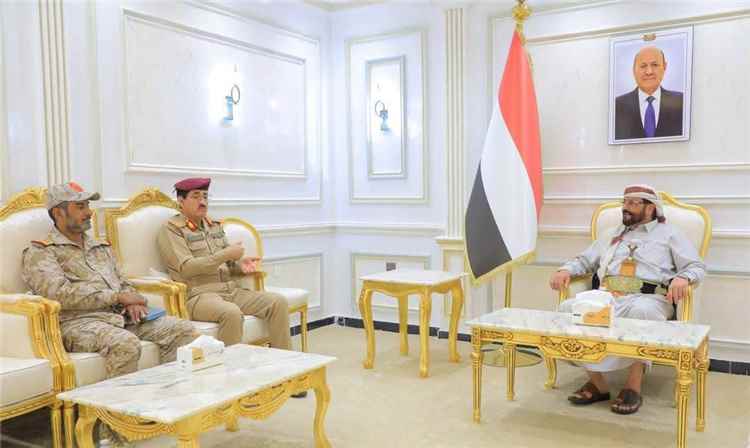 العرادة لوزير الدفاع ورئيس الأركان: المرحلة تتطلب أعلى درجات الجاهزية والتلاحم الوطني