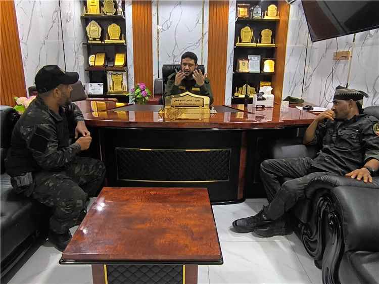 مدير أمن محافظة لحج يلتقي بقيادات فصائل مكافحة المخدرات ويشدد على الانضباط واليقظة الأمنية