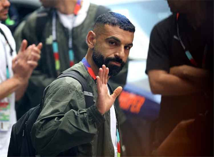 المدير الرياضي لبشيكطاش: النادي أوقف مؤقتا مساعيه للتعاقد مع صلاح مهاجم مصر