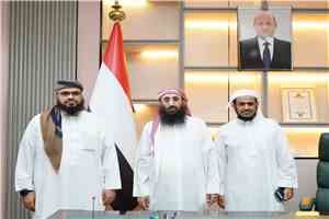 وزير الأوقاف يناقش مع الأمن الوطني والجامعة الإسلامية تعزيز الشراكة التوعوية والفكرية