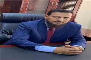 محافظ عدن: من عاصمة السلام والصمود نجدد الاصطفاف خلف الدولة وندين اعتداءات الحوثيين على السعودية