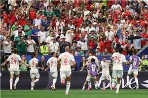 المغرب تهين كندا بثلاثية في عقر دارها وأمام جماهيرها وتبلغ ربع نهائي مونديال 2026م