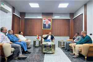 وزير المياه والبيئة يناقش مع الصندوق الاجتماعي للتنمية تعزيز التعاون المشترك