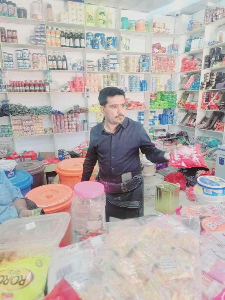 الصناعة والتجارة بمديرية رضوم تنفذ حملة ميدانية للرقابة على الأسعار وضبط المخالفات