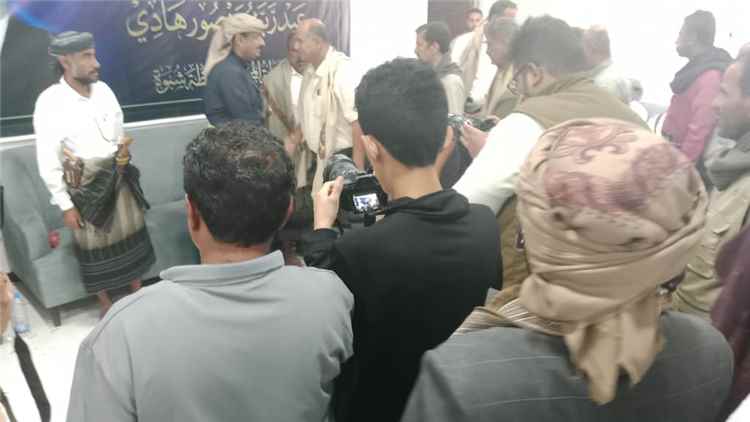 السلطة المحلية بشبوة تُقيم مجلس عزاء رسمي في فقيد الوطن والجمهورية الرئيس الراحل المشير عبدربه منصور هادي.