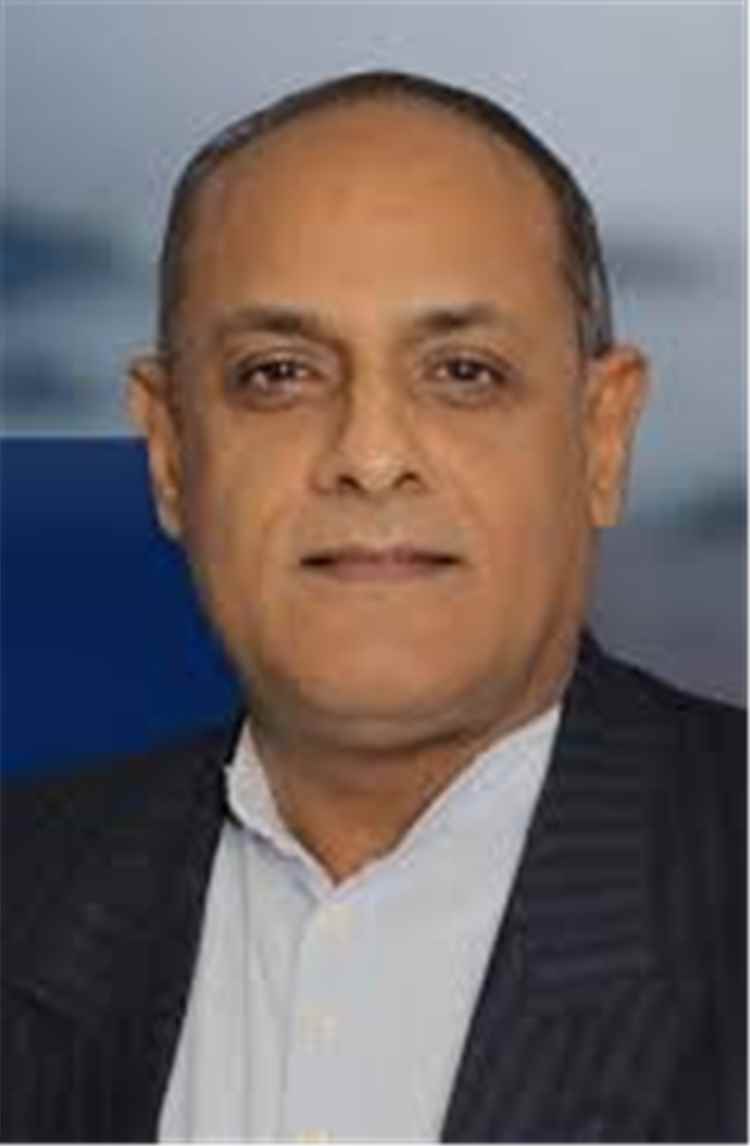 هل تصبح الكفاءة معيارًا؟.. جسار فاروق مكاوي يطرح سؤالًا حول تمكين المستقلين من إدارة محافظة عدن