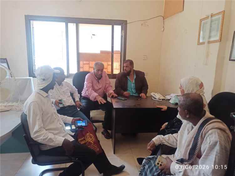 الوكيل الجنيدي يتفقد مستوى الانضباط الوظيفي في عدد من المرافق الحكومية بأبين