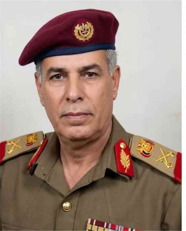 اللواء محمد بن سلامة يعزي في وفاة الرئيس هادي