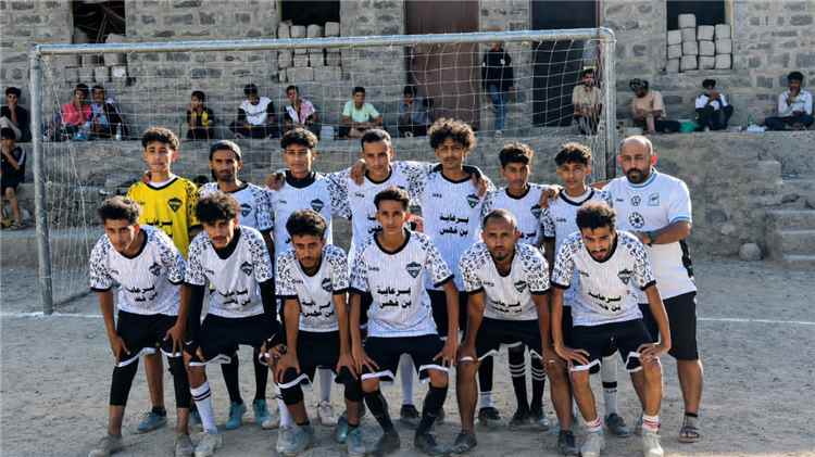 الزعيم يقلب الطاولة على الاتحاد برباعية مثيرة في دوري شهداء الصعيد بيافع سباح