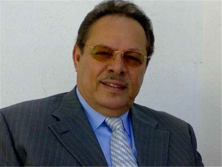 علي ناصر محمد: عدن التي سبقت عصرها لا يجوز أن تبقى أسيرة العطش والعتمة