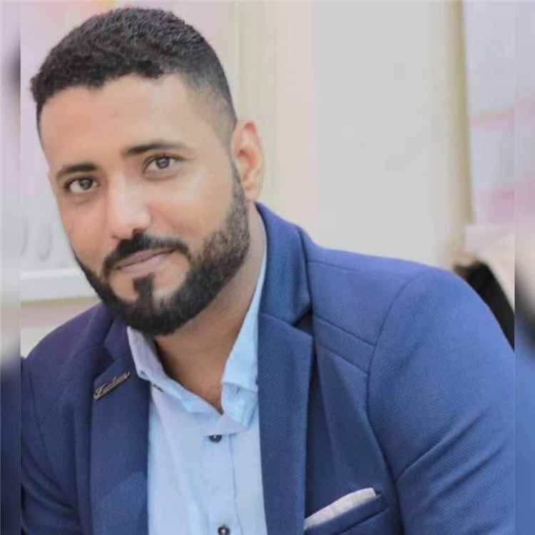 سياسي عدني يشيد بالإفراج عن محتجين في كريتر ويثمّن تدخل الفريق الصبيحي