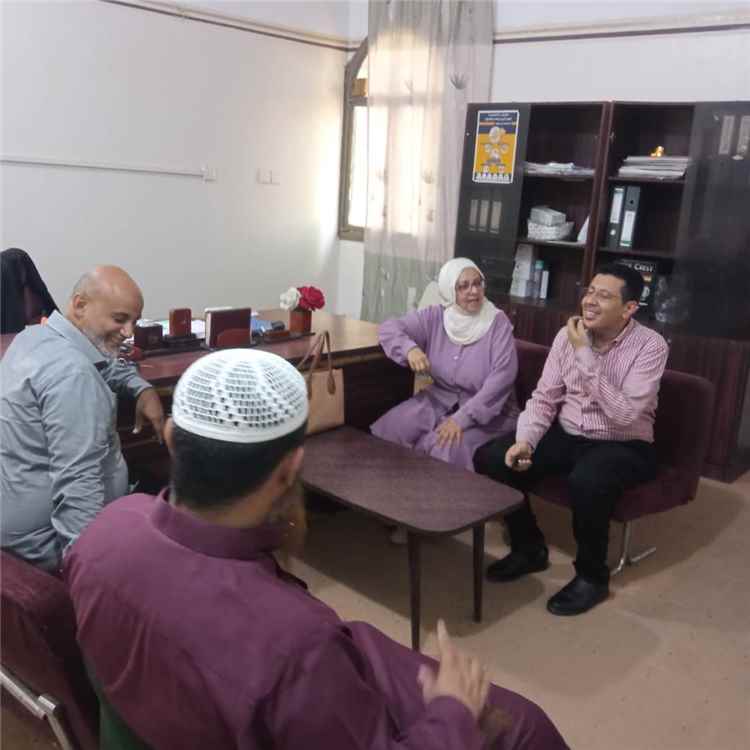 مدير عام مستشفى الأمراض النفسية يلتقي المنسق العام للمجلس اليمني للاختصاصات الطبية والصحية