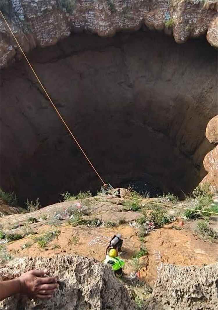 العثور على جثمان القعقاع بن عنتر بعد عمليات بحث استمرت لساعات في دمت