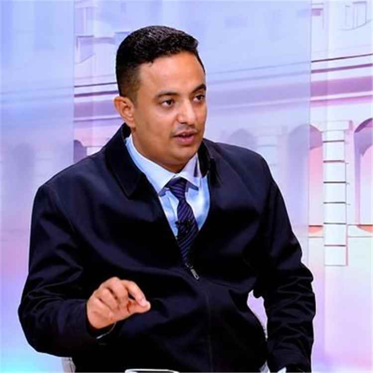 علي العقبي: رسالة شي جين بينغ إلى العليمي تثير تساؤلات سياسية قبل الذكرى السبعين للعلاقات اليمنية الصينية