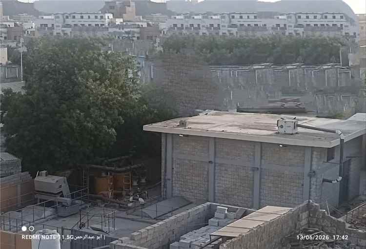 المضخة المركزية للصرف الصحي خورمكسر .. معاناة العمال وأضرار تقتل الساكنين