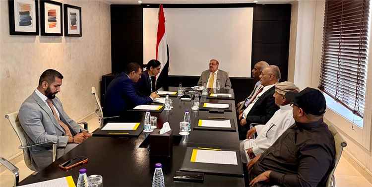 رئيس مجلس النواب يبحث مع السفيرة البريطانية العلاقات الثنائية ومستجدات الأوضاع