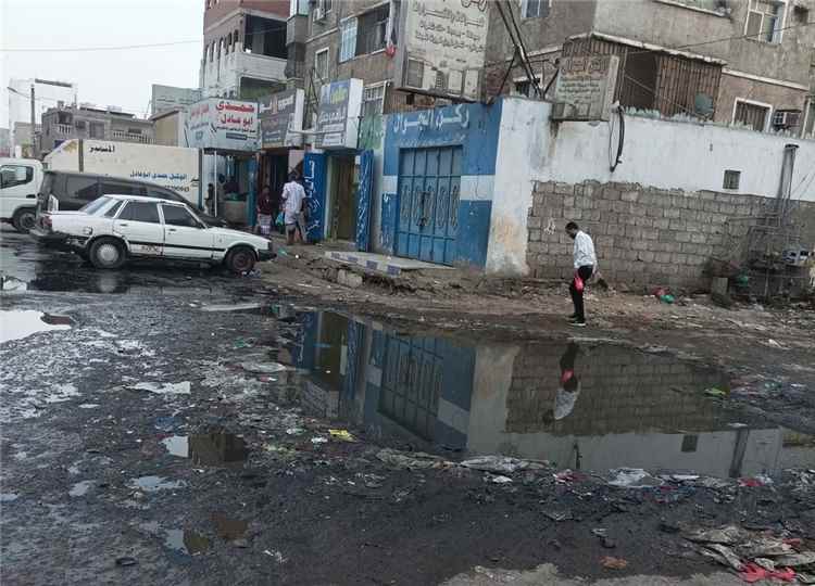 طفح المجاري يحاصر منازل حي وديع حداد بالمنصورة وسط مطالبات بحلول عاجلة