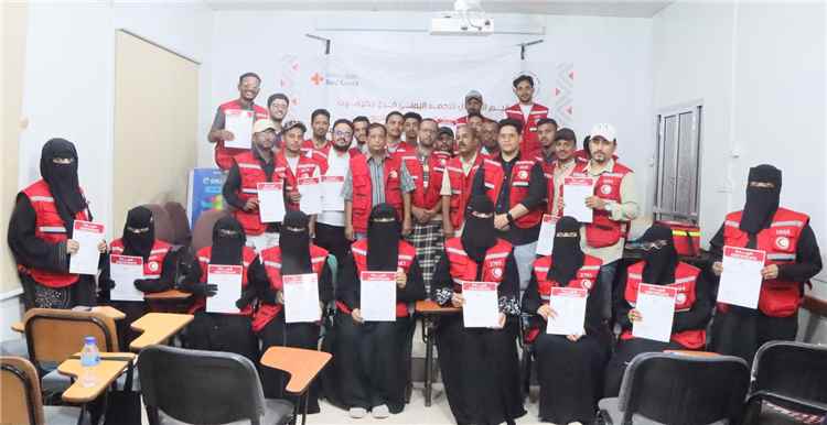 الدكتور العمودي يشيد بتدخلات الهلال الأحمر اليمني فرع حضرموت الإنسانية والشراكة والعلاقات المتينة مع مكتب وزارة الصحة بالوادي