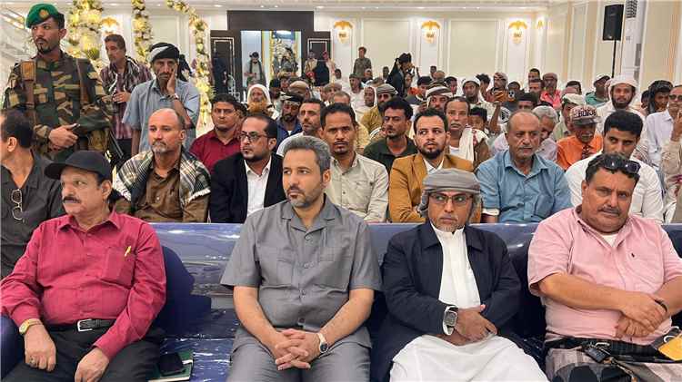 لحج تحتضن أفراح ذوي الهمم.. زواج جماعي لـ 17 عريساً برعاية المحافظ ودعم سخي من أبناء يافع