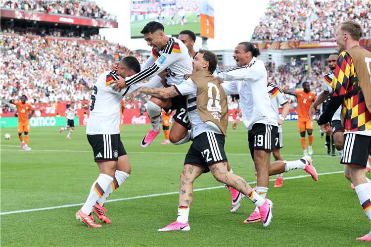 «مونديال 2026» ألمانيا تقلب الطاولة على ساحل العاج بثنائية جنونية وتتأهل للدور 32