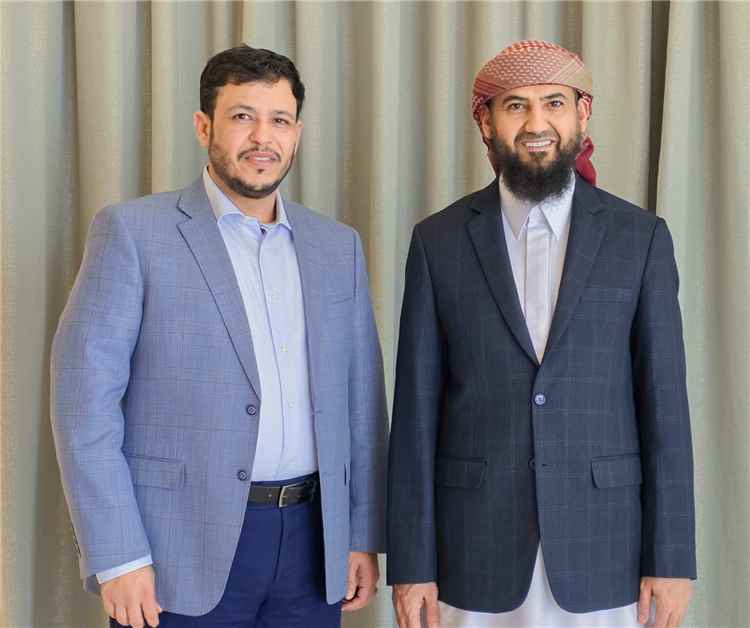 المحرّمي والعليمي يؤكدان وحدة الموقف داخل مجلس القيادة لمواجهة التحديات الوطنية