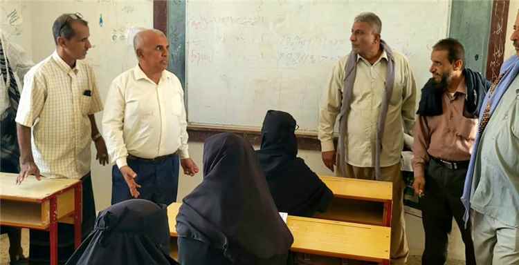مدير تربية لودر يتفقد سير اختبارات إتمام شهادة الثانوية العامة في مركز  الصرة