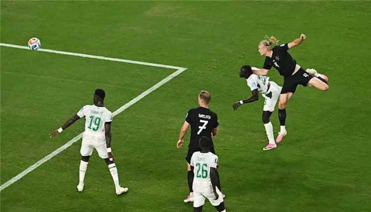 هالاند يقود النرويج لفوز مثير على السنغال بثلاثية في مونديال 2026
