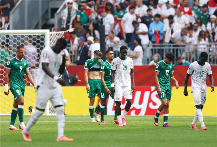 منتخب العراق ينهي مشواره في مونديال 2026م بخسارة قاسية أمام السنغال