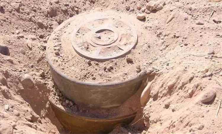 مصرع طفل بانفجار لغم أرضي من مخلفات الحوثيين في البيضاء