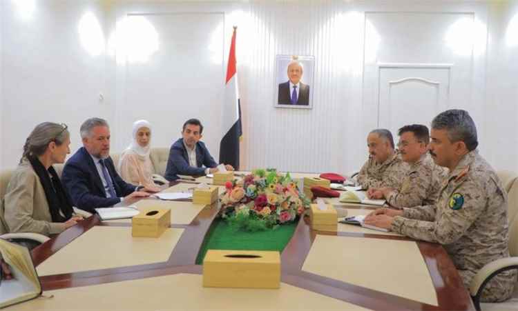 القميري: استقرار اليمن ركيزة لتعزيز الأمن الإقليمي ودعم المؤسسة العسكرية