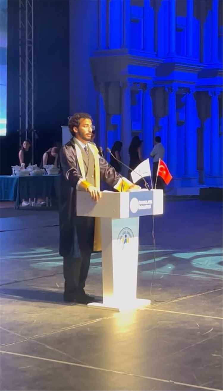 تهنئة بمناسبة التخرج والتفوق للمهندس محمد الزامكي