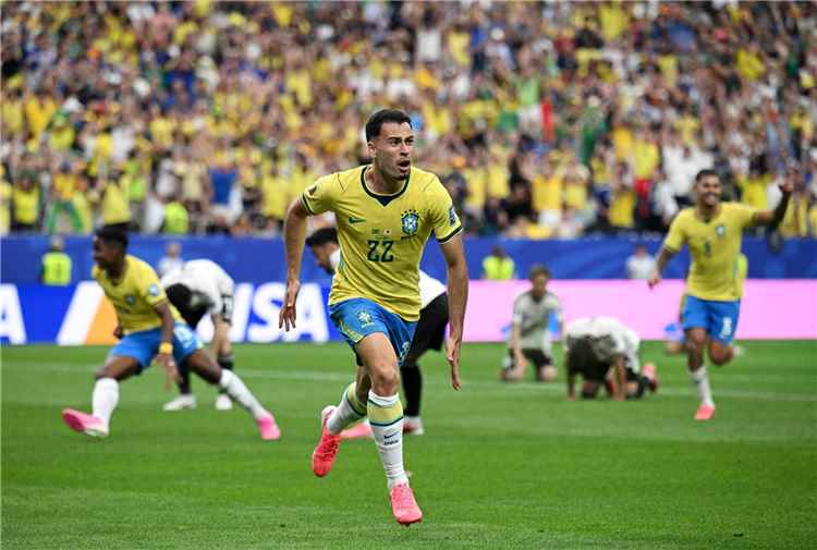 هدف قاتل يقود البرازيل لقهر اليابان وللتأهل إلى ثمن نهائي كأس العالم 2026م